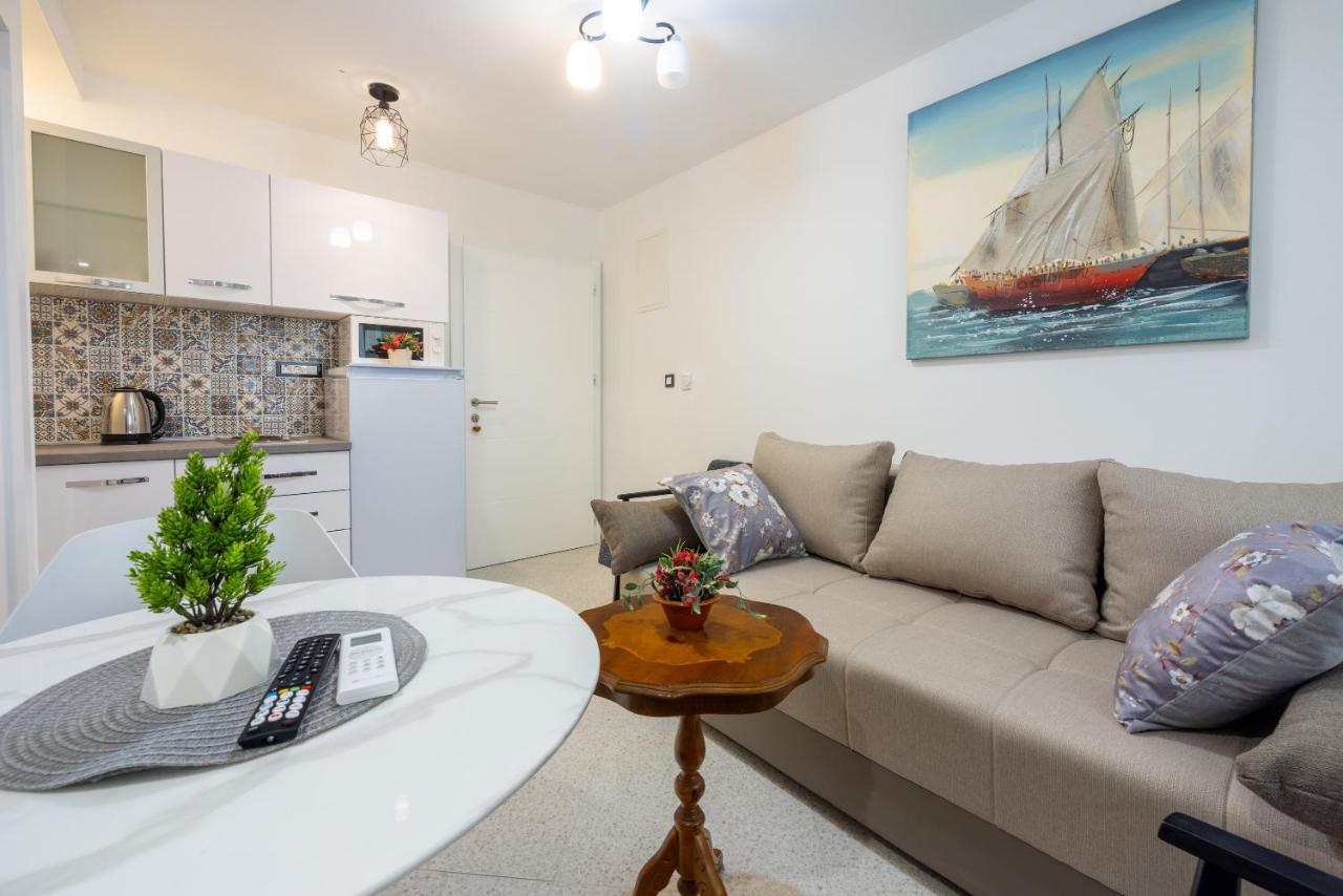 Villa Lucia 2 Dramalj Bagian luar foto
